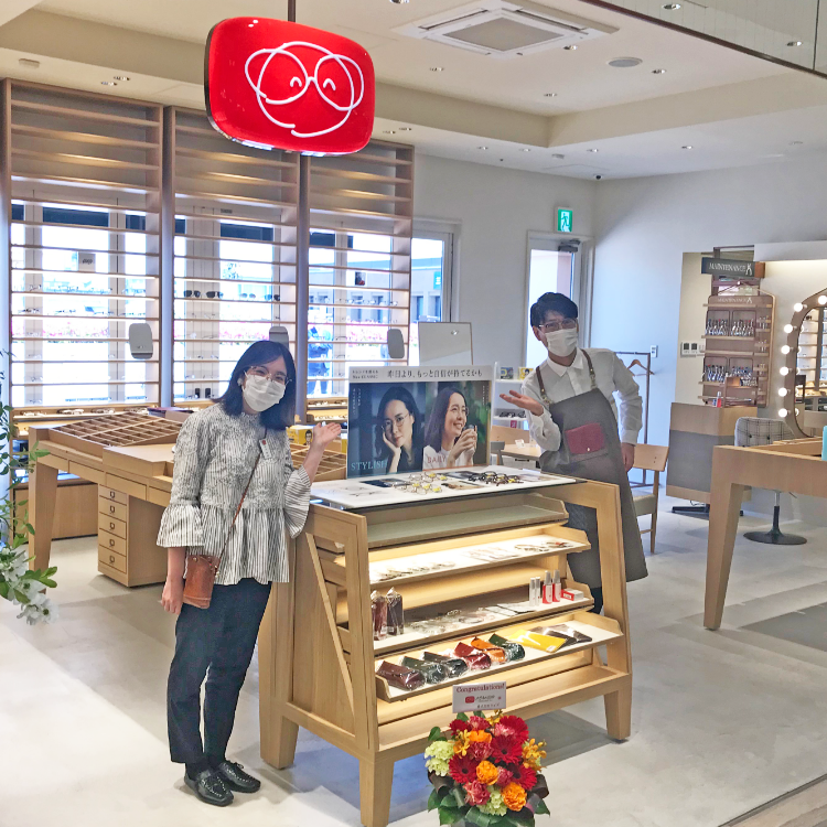メガネの田中